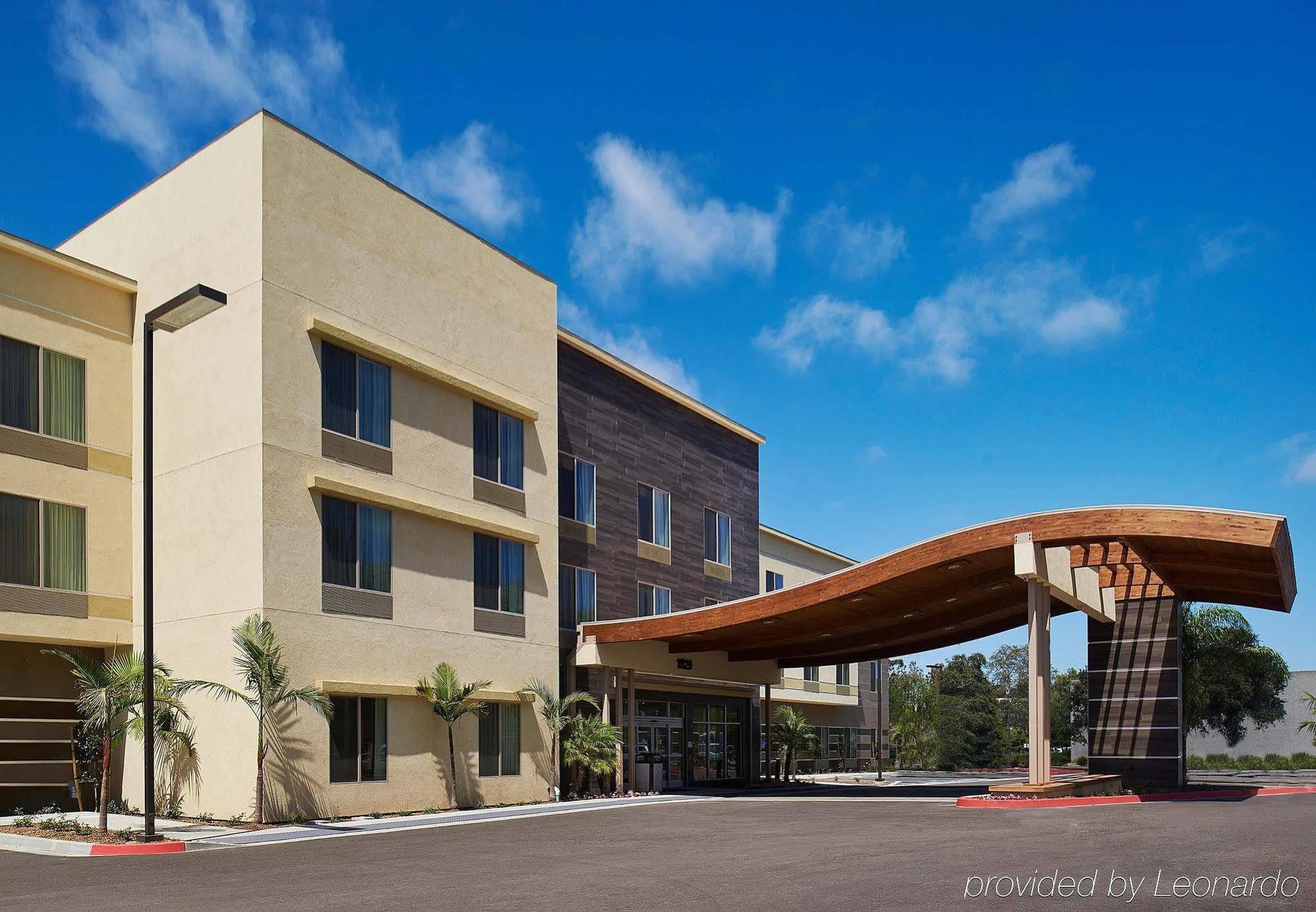 Fairfield Inn & Suites By Marriott San Diego Карлсбад Экстерьер фото